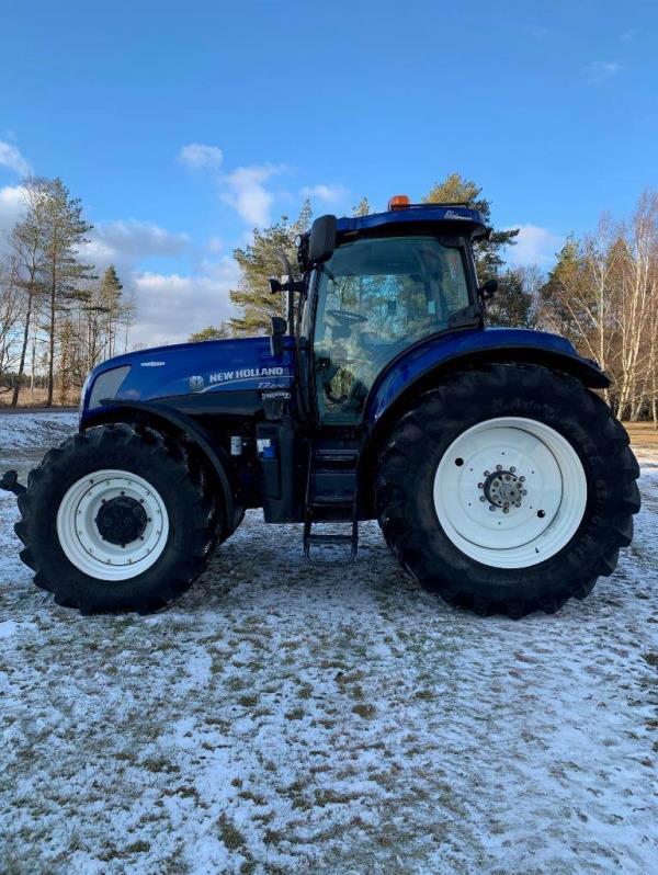 New Holland T2.270