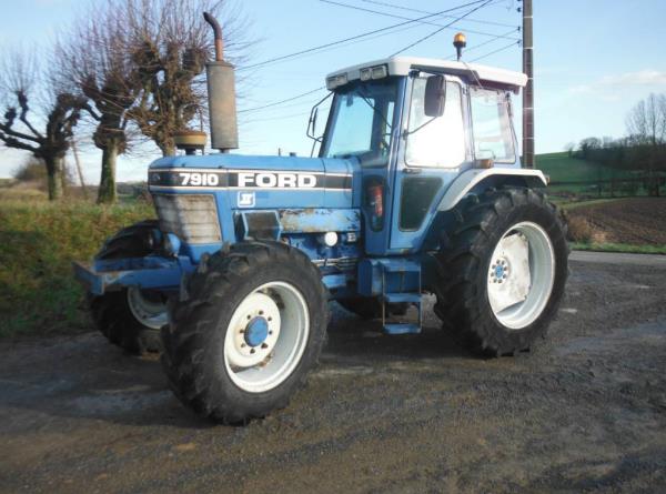 Ford 7910