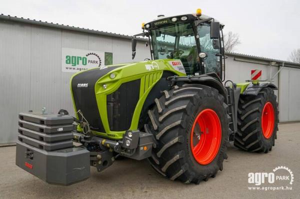 CLAAS Xerion 5000 VC DEMO (538 hours), Mercedes engine