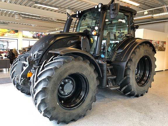 Valtra N174 ST Twintrack
