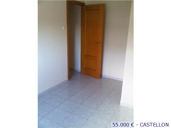 Se vende piso de 3 habitaciones en Castellón de la Plana / Castelló de la Plana