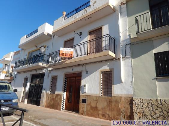 Casa en venta de 3 habitaciones en Puig Valencia