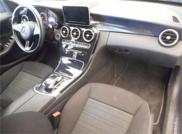 Mercedes benz clase c 4 puertas Automático Diesel del año 2014