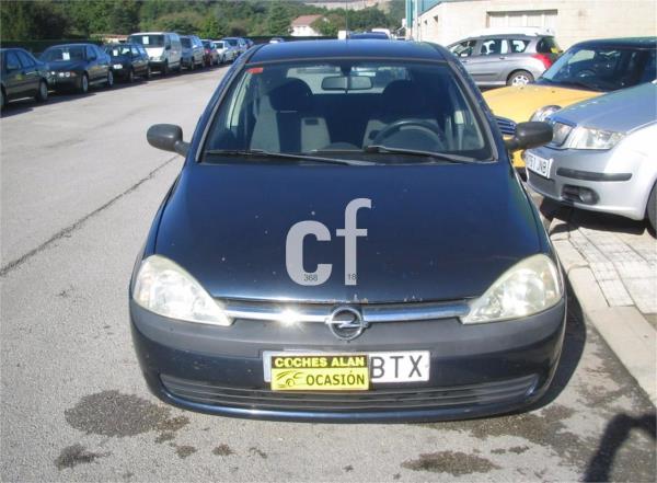 Opel corsa 5 puertas Gasolina del año 2002