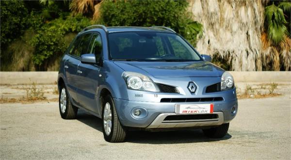 Renault koleos 5 puertas Diesel del año 2011