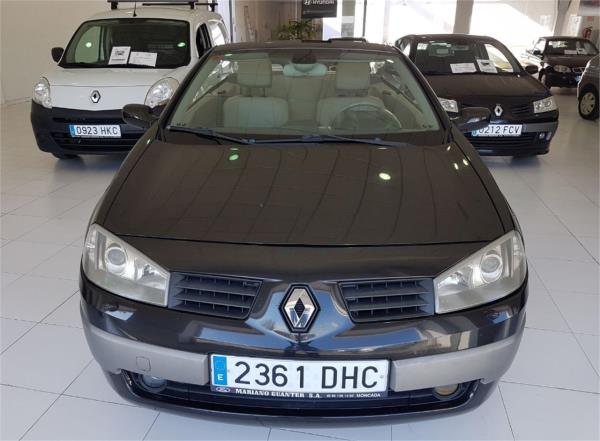 Renault megane 2 puertas Diesel del año 2005