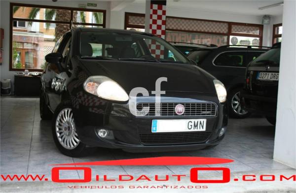 Fiat grande punto 3 puertas Diesel del año 2009